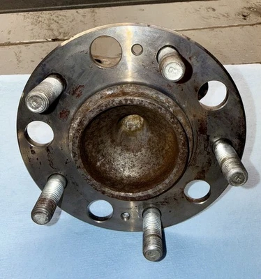 Conjunto de cojinete y buje de rueda trasera genuino para Hyundai Sonata Kia Optima 52730-C1100 Foto 1 de 3