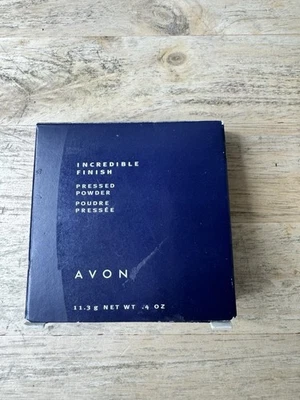 Avon Incredible Finish Pressed Powder Classic Ivory - Image 1 of 2