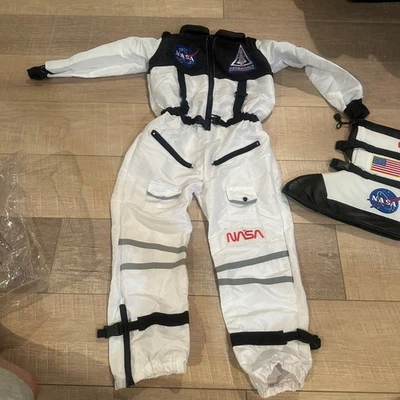 NASA ASTRONAUTA NIÑOS HALLOWEEN DISFRAZ Y BOTAS PEQUEÑAS 4-6 AÑOS Foto 1 de 4
