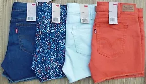 PANTALONES CORTOS DE MEZCLILLA ELÁSTICOS LEVI'S LEVI'S MID RISE LISTA $44 - Imagen 1 de 18