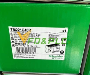 NUOVO Schneider TM221C40R Controller programmabile - Foto 1 di 1