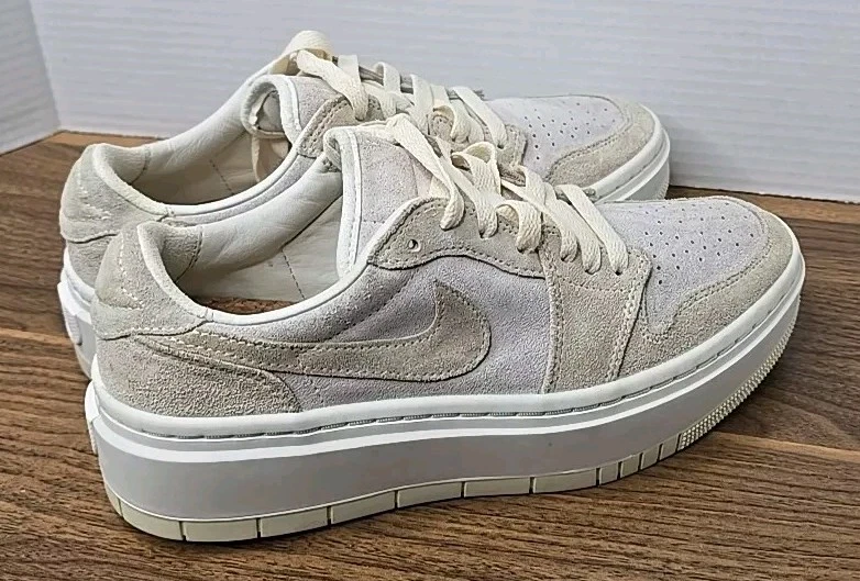 Talla 8.5- Air Jordan 1 Elevate Low Coconut Milk W Foto 1 de 4