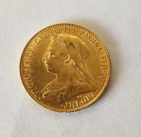 1900 Gold Coin Great Britain Sovereign Queen Victoria Bust Vail Great Condition Cover