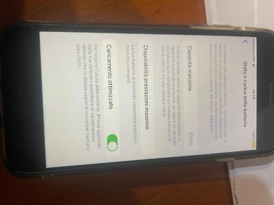 Apple iPhone 8 - 64GB - Sbloccato BATTERIA NUOVA - Immagine 1 di 4