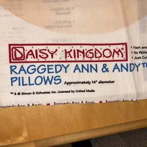 Daisy Kingdom Fabric Craft Panel Raggedy Ann & Andy Makes 14" Pillows - Picture 1 of 10
