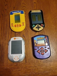 Lot of 4 vitg Small Handheld LCD Electronic Games Conect 4 Hangman Sudoku+ - Picture 1 of 10