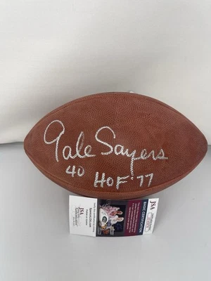 Juego de fútbol americano oficial de la NFL firmado por Gale Sayers certificado de autenticidad JSA Foto 1 de 4