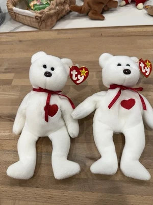 Ty Hard To Find Valentino Bears- Beanie Babies (pair) 1993 - Image 1 of 4