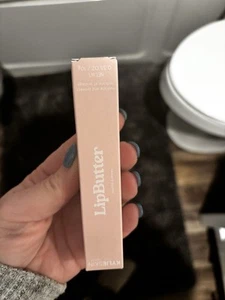 Kylie Cosmetics Lip Butter In Vanilla Caramel Brand New Authentic - Picture 1 of 3
