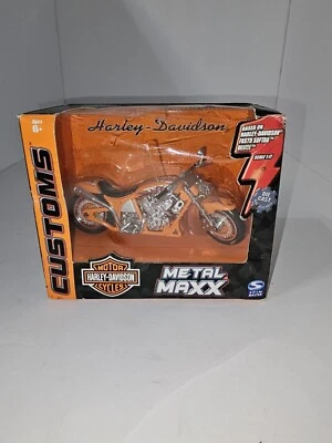 Metal Maxx Harley Davidson FXSTD Softail Deuce 1:17 Diecast Motorcycle  - Image 1 of 4