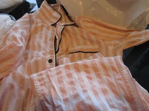 Pottery Barn Teen Emily & Meritt Pink Stripe Pajamas medium monogrammed YC GUC - Picture 1 of 3