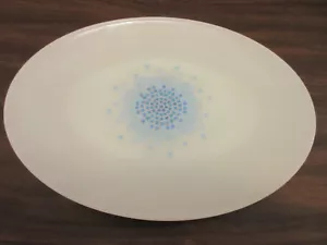 VINTAGE OVEN FIRE KING WARE -- # 6 OVAL 12" X 9" -- WHITE WITH QUARE DESIGNS - Picture 1 of 5