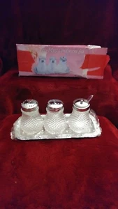 Beautiful 3pcs Mini Condiment Set For Dinning Room Table - Picture 1 of 7