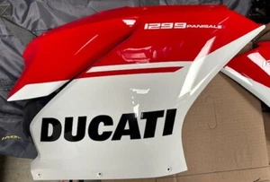 DUCATI 2015-2018 Ducati 1299  SIDE PANELS - Picture 1 of 7