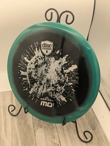 New Discmania MD1 S-Line Horizon Midrange Disc Golf Disc 174g Astronaut Stamp - Picture 1 of 5
