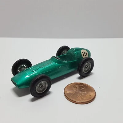 Vintage Lesney Matchbox #19 ASTON MARTIN DBR5 Race Car - NO DRIVER - Very Nice - Image 1 of 4