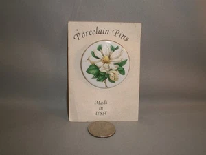 Vintage Pretty Porcelain Magnolia Flower Costume Jewelry Pin Brooch - 1 3/4" - Picture 1 of 2