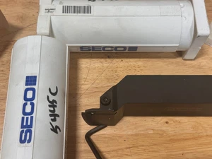 Portaherramientas de torneado de torno indexable SECO CFMR15004E vástago de 1,5" 5445C - Imagen 1 de 5