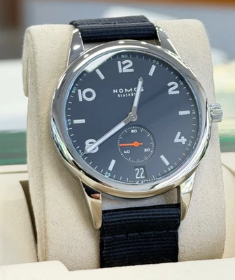 Reloj NOMOS Glashutte Club Automático Fecha 776 Esfera Azul 41.5mm ¡SIN RESERVA! Foto 1 de 4