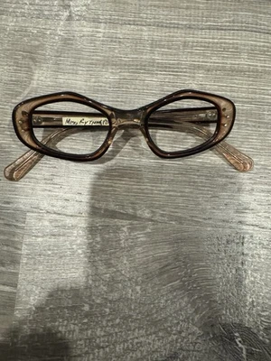 NOS Miss Rythm 1960s Cat-Eye Glasses Peach Swirl Acetate Vintage USA - Image 1 of 4