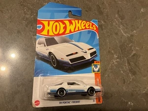 Hot Wheels '84 Pontiac Firebird Trans Am Muscle Mania Serie NEU Kombiversand - Bild 1 von 3