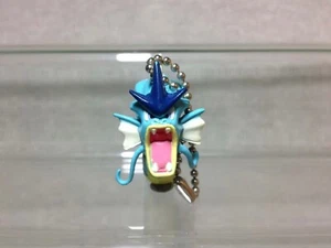 Gyarados(H1.5")Pokemon Monster Keychain Furuta Vintage Collection Figure Toy. - Picture 1 of 2