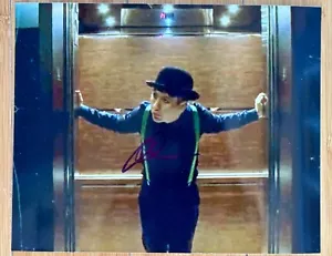 Barry Keoghan Signed Joker 8x10 Rare Photo Saltburn Dunkirk Actor - Picture 1 of 1