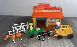 Vintage Fisher Price Little People #934 Play Family Western Town 1982 - Picture 1 of 12