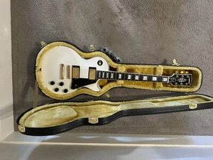 epiphone inspired by gibson les paul custom Blemish Gibson Style Headstock - Picture 1 of 12