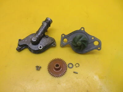 原始设备制造商 1999 - 2002 铃木 SV650 SV650S 发动机 水冷却泵和齿轮组件  — 第 1/4 张图片