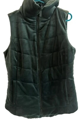 Chico’s Zenergy Velour Reversible Vest, Size 00 (US 2), Forest Green, Pockets - Image 1 of 4