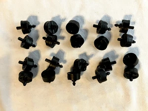 (20) DIG B221 1 GPH Pressure Compensating Drip Emitter 7.25-58psi Black, 20pk - Picture 1 of 1