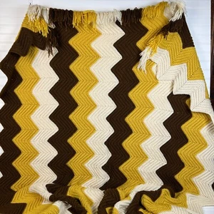 Vintage Afghan Throw Blanket Handmade Ivory Brown Gold Chevron W/Fringe 85x50” - Picture 1 of 11