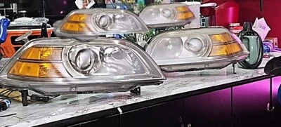 Juego de faros para Acura MDX 2004-2006 lado izquierdo y derecho AC2518107 AC2519107 Foto 1 de 4