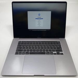Apple 2019 16" MacBook Pro 2.6GHz i7 512GB 16GB MVVJ2LL/A | D Grade - Afbeelding 1 van 11