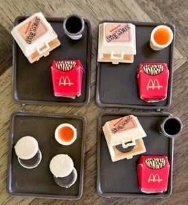 Vintage Mattel Barbie Loves McDonalds Restaurant Spielset 1982 Essenstablett Getränke 21-teilig - Bild 1 von 14