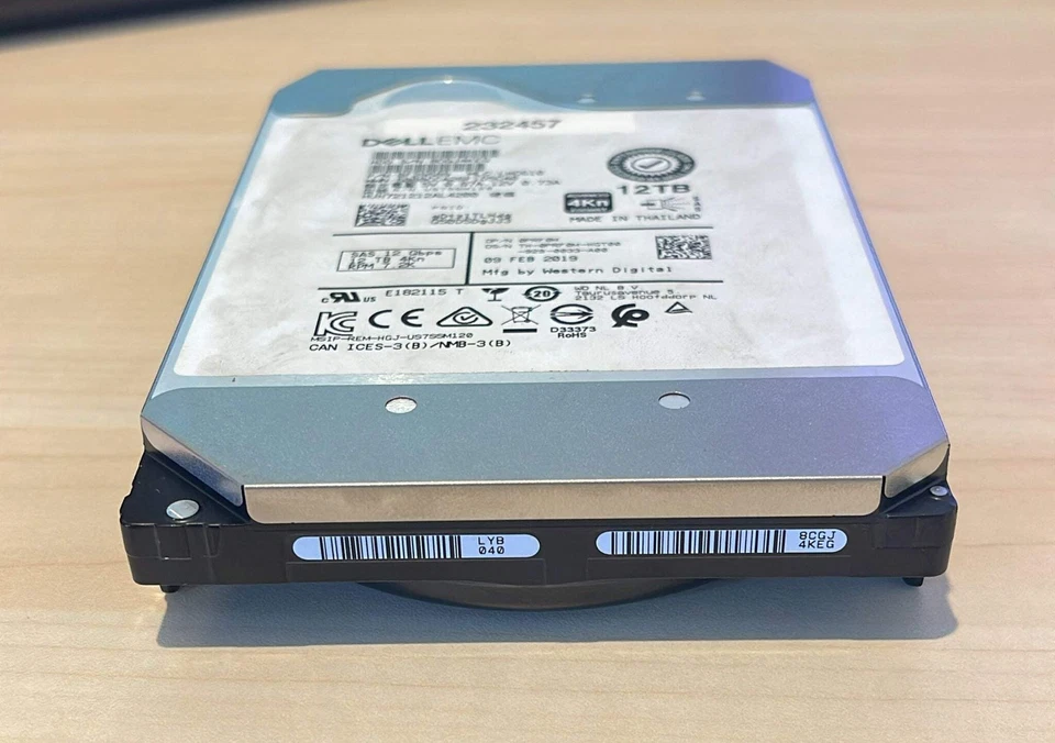 DELL PRF0M Hard Drive HDD 12TB 7.2K SAS 12G 3.5" 256MB 4KN - Image 1 of 1
