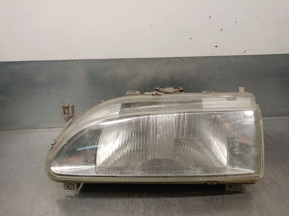 7701036031 LINKER SCHEINWERFER / 7701036031 / 5223583 FÜR RENAULT 19 I B/C53_ - Bild 1 von 4