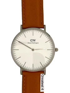Brand New Daniel Wellington Durham DW00100112 White Dial 36 mm Unisex - Picture 1 of 2