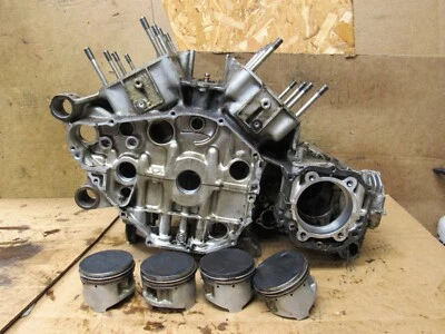 Yamaha Venture Royal XVZ12TDK 1983 cárter de motor 26H-15100-02-00 Foto 1 de 4