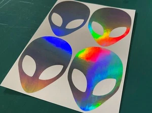 Regenbogen holografische ALIEN HEAD (Medium) Auto Laptop Ufo Aufkleber Abziehbilder - Bild 1 von 1