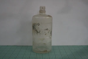 Klare große ovale Glasflasche Schnaps, Lotion? - Bild 1 von 7