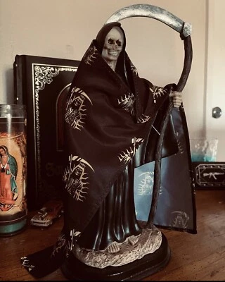 LA SANTA MUERTE SILK ALTAR CLOTH MANTEL SEDA AMULETO REAPER PROTECTION - Image 1 of 4
