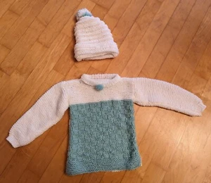 Selbstgestricktes Set: Pullover Und Mütze - Bild 1 von 6