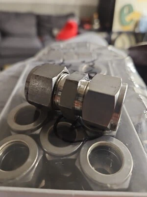 Swagelok SS-1010-6   5/8" union stainless steel - Image 1 of 2