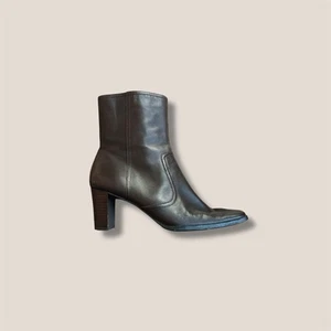 🍸👜 ¡Botines de tacón de cuero marrón vintage Y2K Nine West! Talla 7,5 - Imagen 1 de 8