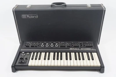 Roland SH-2 Vintage Monophonic Analog Synthesizer w/ Hard Case Perfect Working - Image 1 of 4