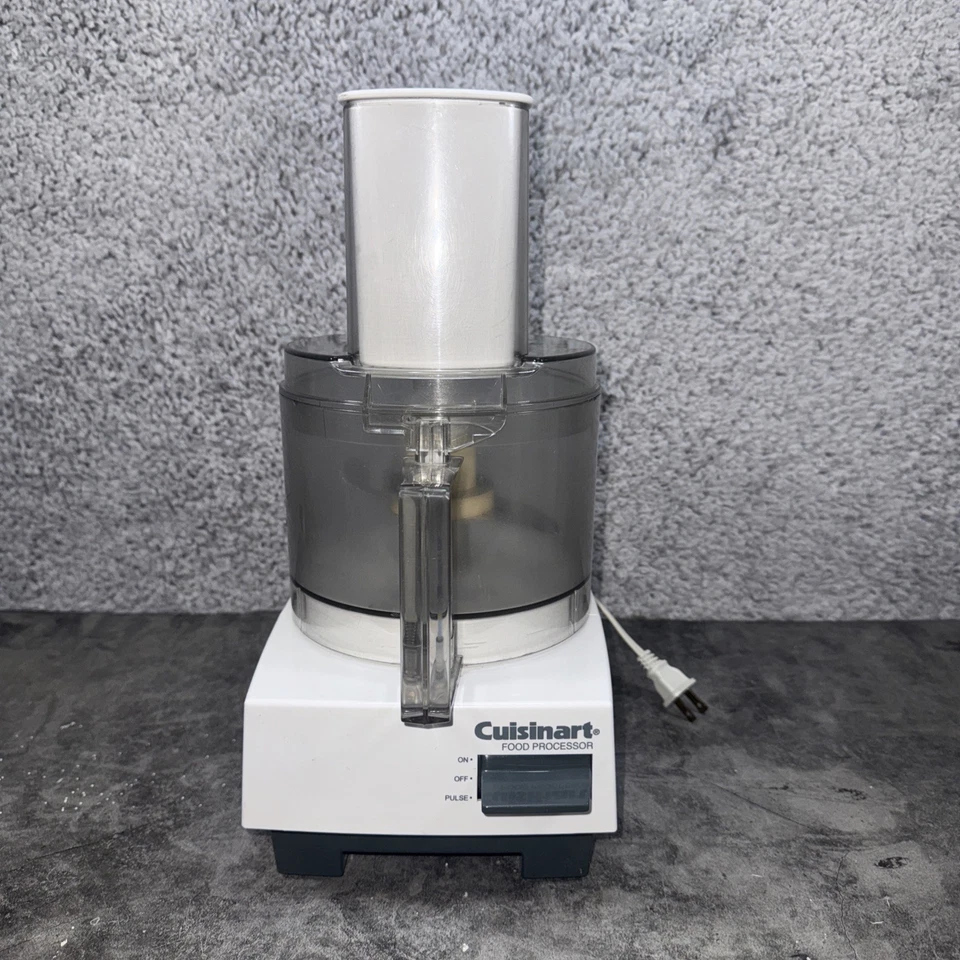 Cuisinart Food Processor DLC 5-TX With Accessories Tested and Working - Image 1 of 4