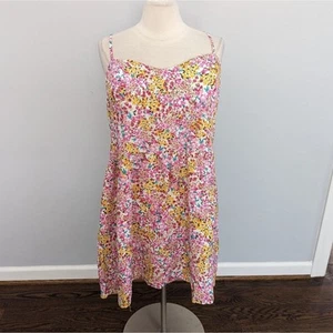 NEU New Look 3x Minikleid rosa Blumen Spaghettiträger gesmokter Rücken - Bild 1 von 7