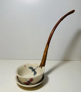 Vintage Vietnamese Bat Trang Hand Painted Ladle & Plate Dragonfly - Picture 1 of 10